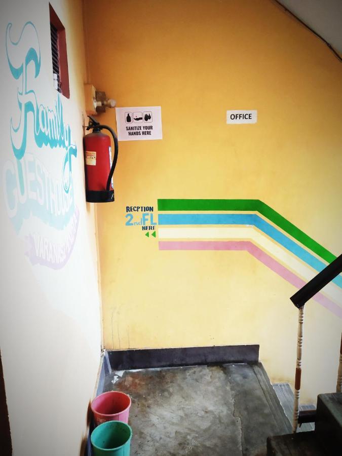 Family Guest House Varanasi Exterior foto